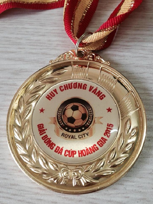 Mẫu huy chương giải bóng đá