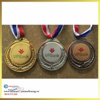 HUY CHƯƠNG NGÂN HÀNG VPBANK