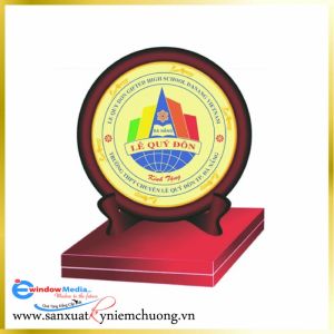 KỶ NIỆM CHƯƠNG GỖ ĐỒNG – GD005